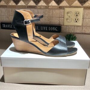 14th & Union Black Leather Wedge Sandals Sz. 10M